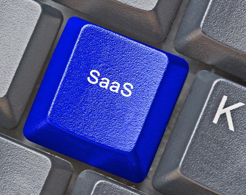 Das Bild einer Tastatur, in die eine Taste mit der Aufschrift 'SaaS' eingesetzt wurde.