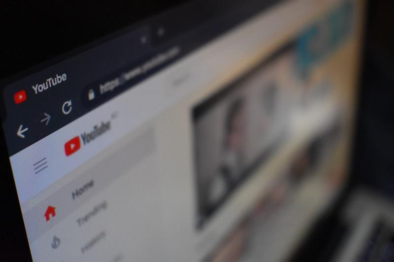 A computer using YouTube.