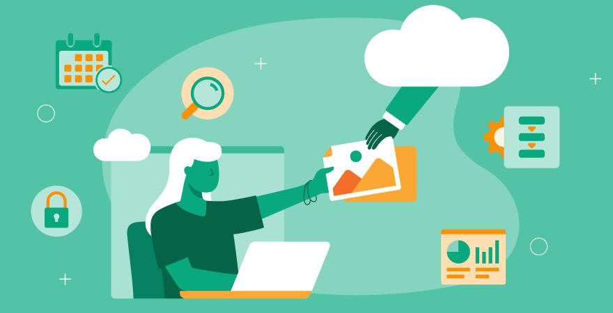 Illustration einer Frau am Laptop, die ein Bild aus einer Cloud empfängt, umgeben von digitalen Symbolen.