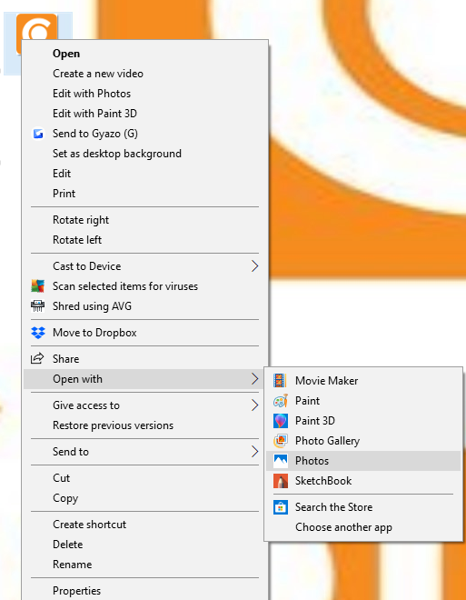 Screenshot eines Benutzers, der Microsoft Photos auswählt.
