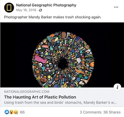 Ein Facebook-Post von National Geographic Photography mit Kunstwerken zum Thema Umweltverschmutzung durch Kunststoffe.
